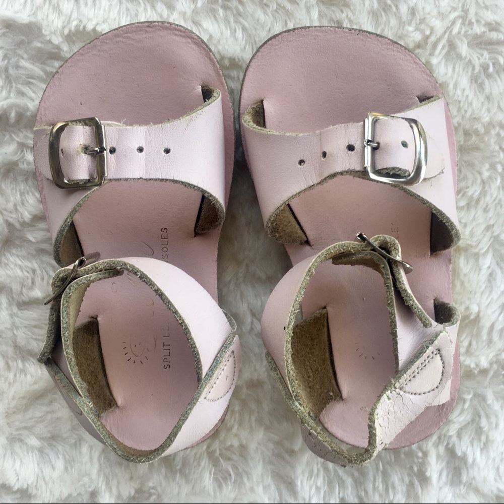 Salt Water Sandals Surfer size 6/7 toddler sun san